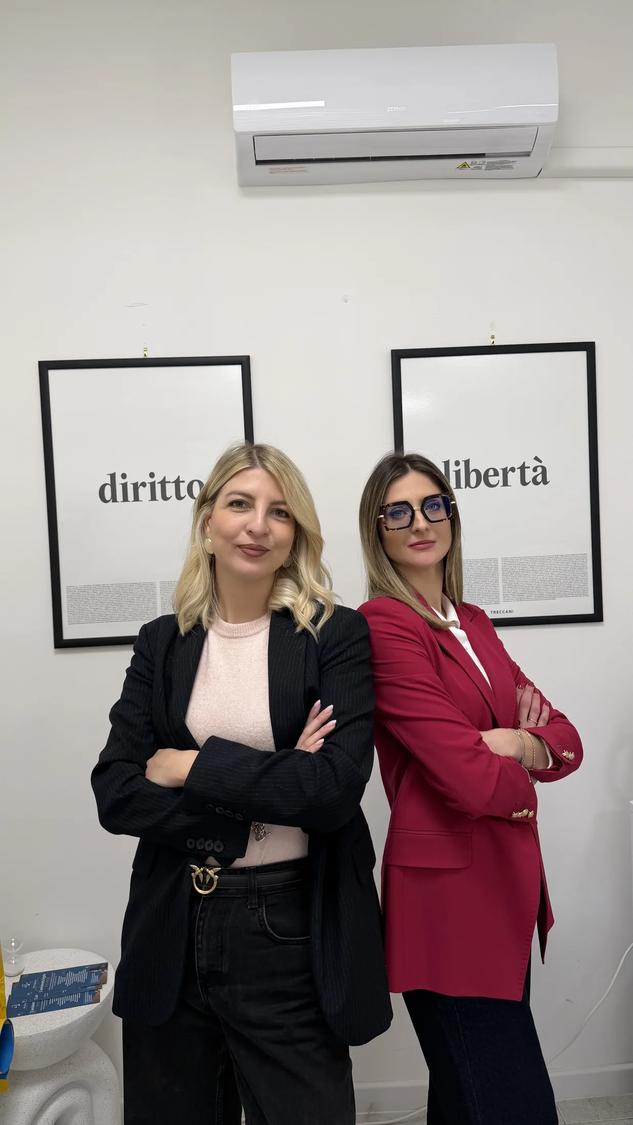 Giovanna Marzano e Laura Cancelleri nello studio Praesidium