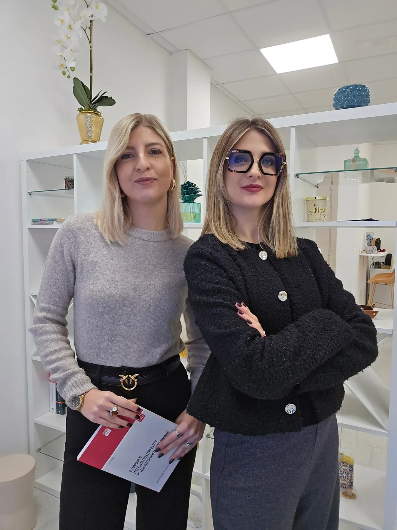 Il team Praesidium con documentazione professionale